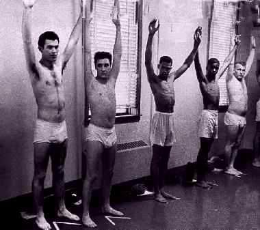 [ELVIS IN HIS UNDIES]