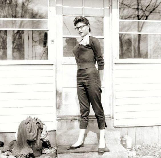  1950s Pants & Shorts For Women Photo