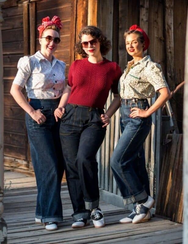 50s Outfits for Ladies with Jeans – Vintage Looks That Define Timeless Style 50s Outfits for Ladies with Jeans – Vintage Looks That Define Timeless Style Photo