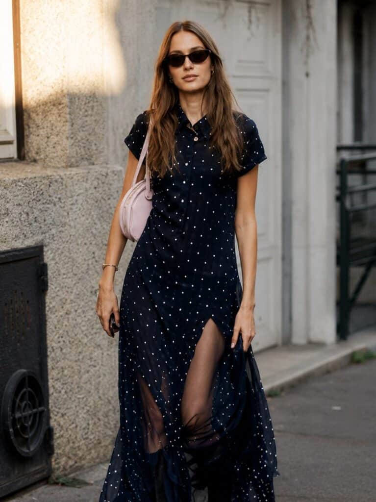 Polka Dot Outfits: How to Wear This Classic 1950s Fashion Trend Polka Dot Outfits: How to Wear This Classic 1950s Fashion Trend Photo