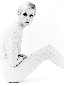 1960s fashion model Twiggy