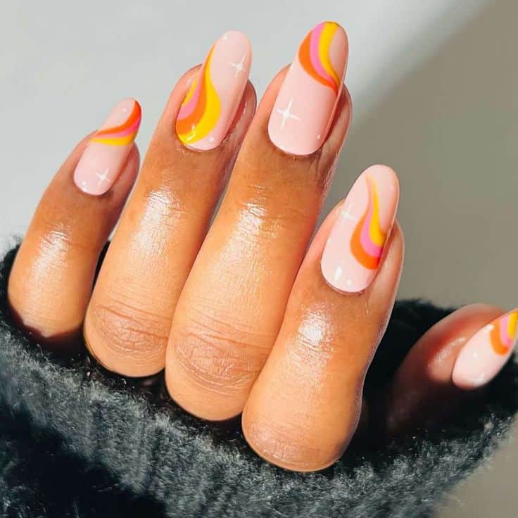 What 70s Nail Trends Say About Your Style Photo