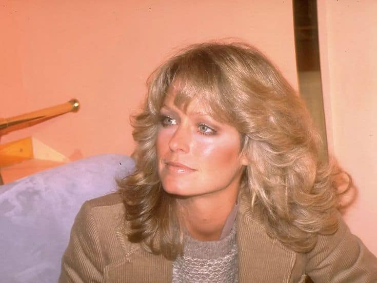 Get the Best 80s-Inspired Hairstyles for Long Hair Today Photo