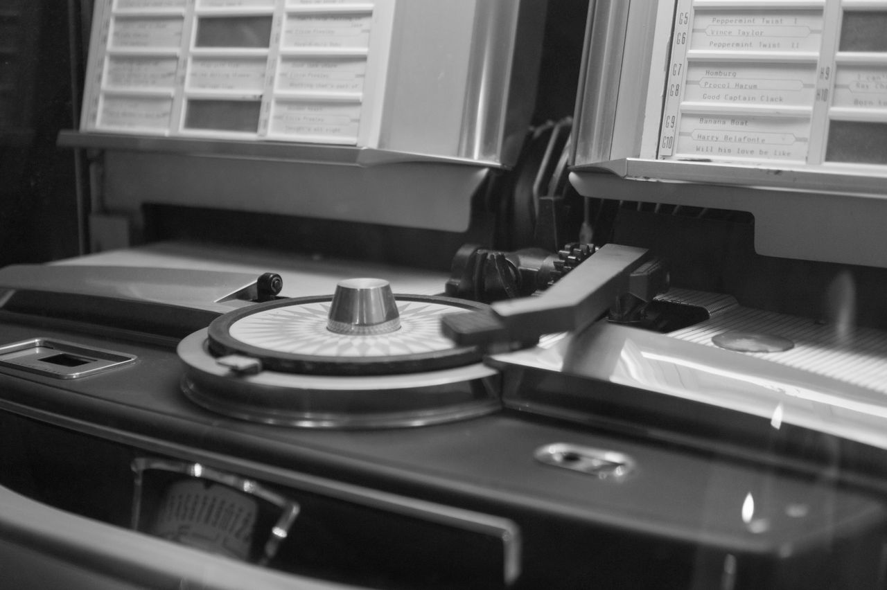 The 1950s Love Affair With Games of Chance: From TV Quiz Shows to Las Vegas Nights Photo