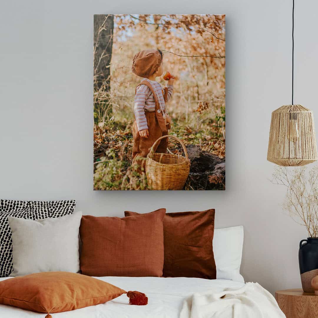 Reviving Vintage Memories By Capturing Autumn's Retro Charm Photo