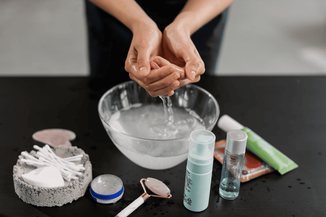 What Are Some of the 90s Skincare? Photo