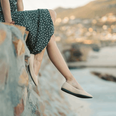 How to Style Dresses with 60's Fashion Flair Photo